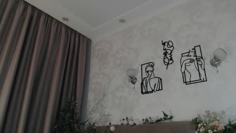 Emily online show from April 16, 2026, 9:39 pm