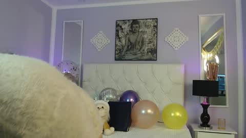 Emily online show from December 6, 2024, 12:05 pm