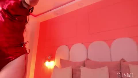 Emilly  online show from November 24, 2025, 5:23 pm