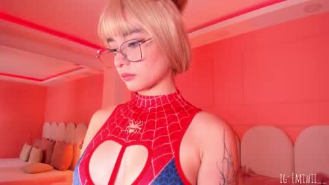 Emilly  online show from November 28, 2025, 5:37 pm