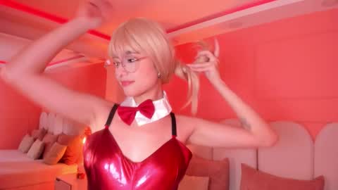 Emilly  online show from February 5, 2026, 5:28 pm