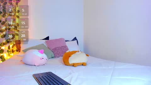 emilly online show from February 17, 2025, 4:09 am