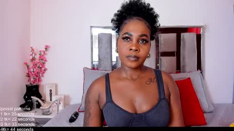 Emilly Roa online show from June 22, 2026, 7:22 pm