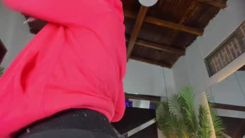 Emily  online show from November 18, 2025, 10:52 am