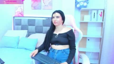 emily9__ online show from March 27, 2026, 8:19 pm