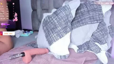 Snapshot of emily___fox chatting on February 26, 2026, 9:30 am Emily online show from February 26, 2026, 9:30 am