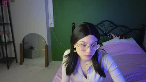 Emily online show from June 1, 2026, 12:45 am