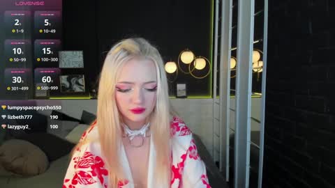 Emily online show from January 3, 2025, 12:33 am