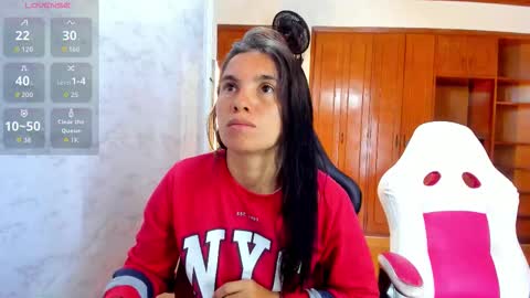 Snapshot of emily_and_soffy chatting on February 23, 2026, 12:02 pm Emily and Soffy online show from February 23, 2026, 12:02 pm