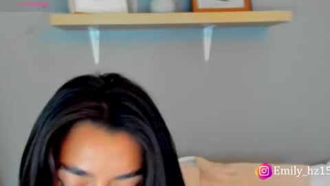 Snapshot of emily_haze chatting on March 3, 2025, 1:42 pm Emily online show from March 3, 2025, 1:42 pm