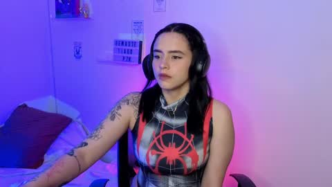 Emily Lindey online show from March 31, 2026, 5:52 am