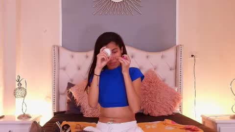 Snapshot of emily_loperaa chatting on June 30, 2026, 5:58 pm Emily online show from June 30, 2026, 5:58 pm