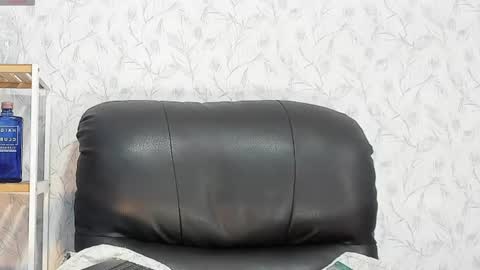 Snapshot of emily_loperaa chatting on July 21, 2026, 3:47 pm Emily online show from July 21, 2026, 3:47 pm