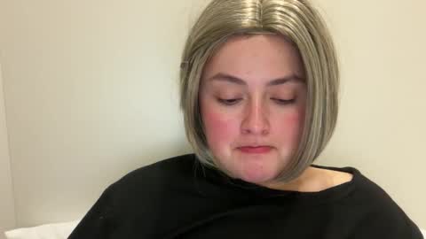 Snapshot of emily_morning_dew chatting on April 22, 2026, 7:26 pm emily_morning_dew online show from April 22, 2026, 7:26 pm