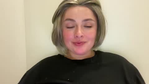Snapshot of emily_morning_dew chatting on April 26, 2026, 5:54 pm emily_morning_dew online show from April 26, 2026, 5:54 pm