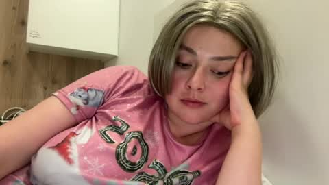 Snapshot of emily_morning_dew chatting on June 30, 2026, 8:10 pm emily_morning_dew online show from June 30, 2026, 8:10 pm