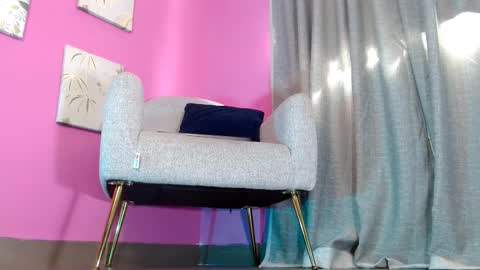 Emily online show from February 17, 2026, 7:20 pm