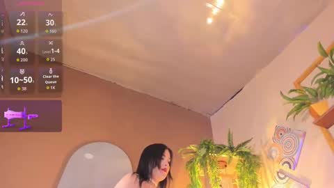 Snapshot of emily_reynaa chatting on October 11, 2025, 10:19 pm EMILY online show from October 11, 2025, 10:19 pm