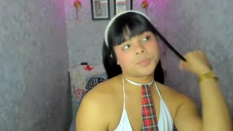 emily_rosue_ online show from July 5, 2026, 4:19 am
