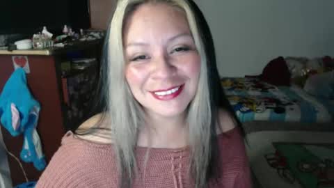 Snapshot of emily_sexy69 chatting on December 16, 2025, 6:07 am Emily online show from December 16, 2025, 6:07 am