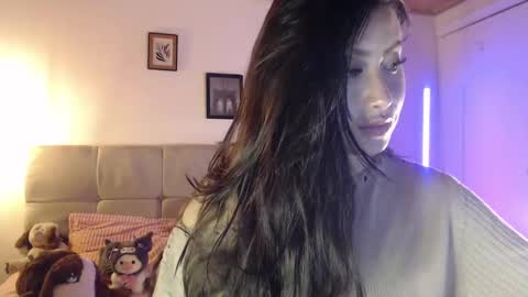 Snapshot of emily_swan_04 chatting on January 24, 2025, 10:41 pm Emily  Swan online show from January 24, 2025, 10:41 pm