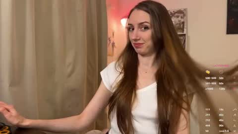 Lia online show from April 26, 2026, 4:26 pm