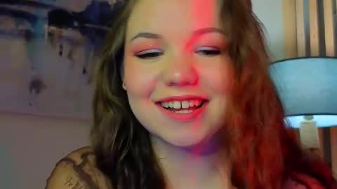 Snapshot of emilyart_ chatting on December 5, 2024, 9:06 pm artist Emily online show from December 5, 2024, 9:06 pm