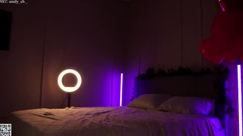 emilybatee online show from February 24, 2025, 5:20 pm