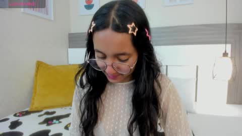 Snapshot of emilyblussh chatting on February 28, 2026, 3:57 pm Emily Bluush online show from February 28, 2026, 3:57 pm