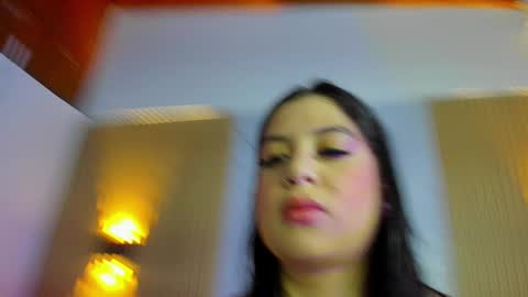 JULIANA ANDREA online show from September 27, 2025, 10:37 pm
