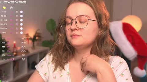 Emily  online show from December 26, 2024, 12:05 pm