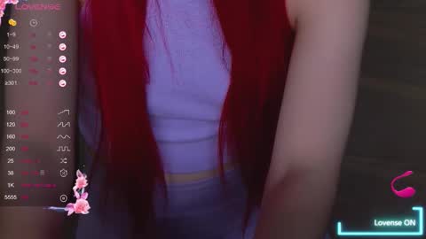 Snapshot of emilykents chatting on September 17, 2025, 12:23 am EmilyKents online show from September 17, 2025, 12:23 am