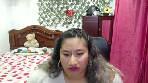 Emily Cortez online show from December 23, 2024, 2:02 am