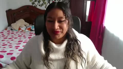 Emily Cortez online show from December 28, 2024, 5:03 pm