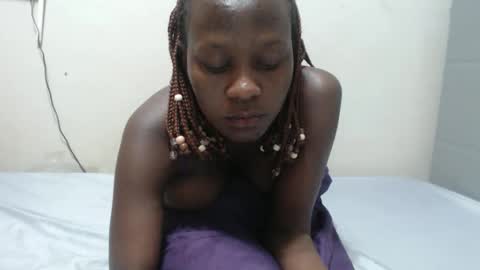 Emilly online show from April 2, 2026, 10:07 pm