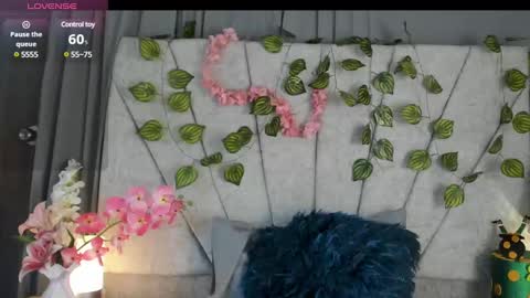 emilyrojas online show from March 9, 2025, 6:21 pm