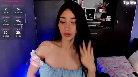 Emy online show from May 14, 2026, 2:02 pm