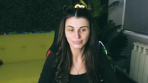 Emily online show from February 24, 2025, 4:16 am