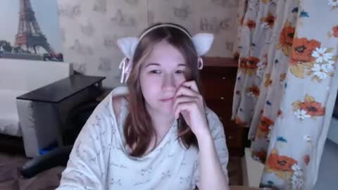 Snapshot of emilyway chatting on December 17, 2024, 2:22 pm emilyway online show from December 17, 2024, 2:22 pm