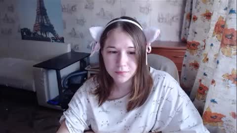 Snapshot of emilyway chatting on December 20, 2024, 9:11 am emilyway online show from December 20, 2024, 9:11 am