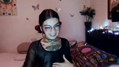 Valentina independent model online show from December 16, 2024, 1:42 am