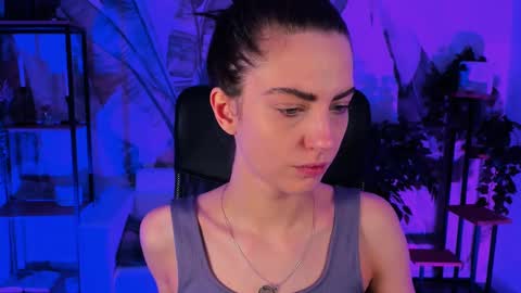 Snapshot of emilywiled chatting on February 9, 2025, 9:05 am Emily online show from February 9, 2025, 9:05 am