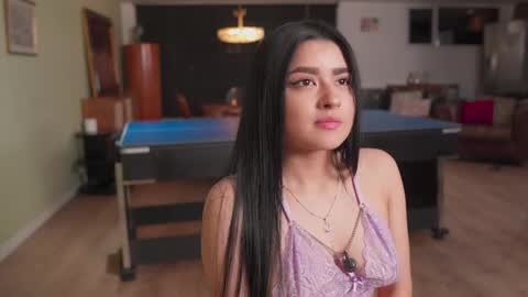 Emily  online show from May 28, 2026, 1:36 am
