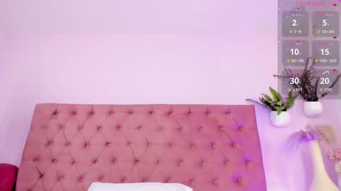 Snapshot of emilyy_bank chatting on February 27, 2025, 7:15 pm Emily Bank online show from February 27, 2025, 7:15 pm