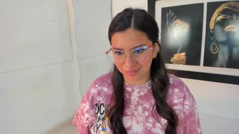 Snapshot of emilyy_cooperr chatting on December 3, 2025, 12:03 pm emilyy_cooperr online show from December 3, 2025, 12:03 pm