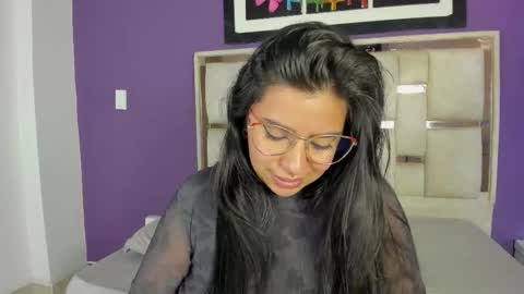 Snapshot of emilyy_cooperr chatting on March 4, 2026, 12:11 pm emilyy_cooperr online show from March 4, 2026, 12:11 pm