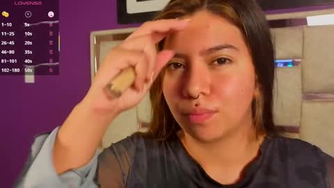 Snapshot of emilyy_cooperr chatting on April 7, 2026, 12:05 pm emilyy_cooperr online show from April 7, 2026, 12:05 pm