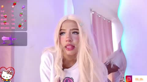 Snapshot of emilyy_queen chatting on May 10, 2026, 1:27 pm Emily online show from May 10, 2026, 1:27 pm