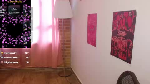 emma online show from February 17, 2025, 9:41 pm