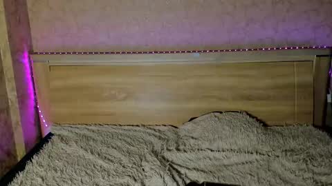 Emma online show from September 30, 2025, 6:57 pm